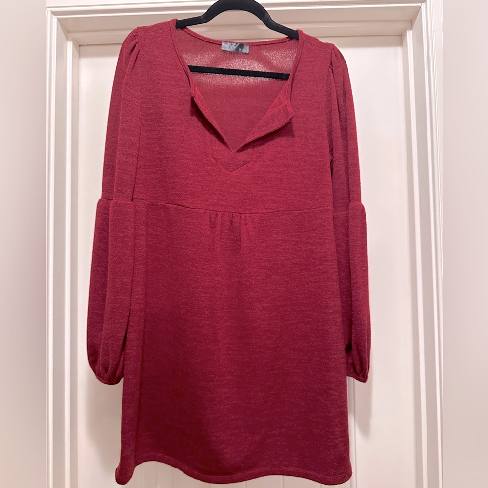EUC burgundy tunic with empire waist